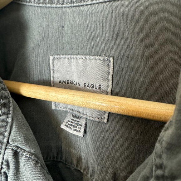 American eagle button up - Picture 2 of 3